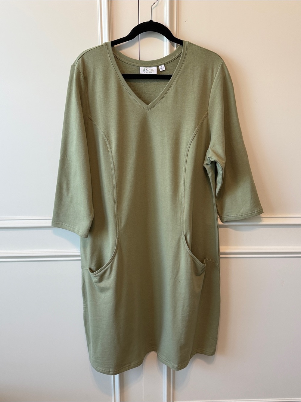 D & Co Olive Green V-Neck Pocket Dress